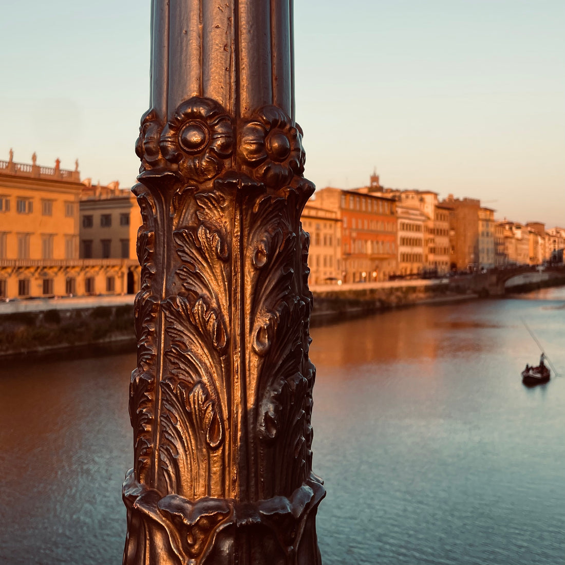 The hidden secrets of leather gloves making