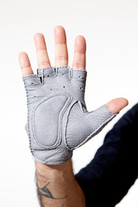 Palm Detail of Grey Fingerless Peccary Driving Gloves for Gentleman by Ines Gloves