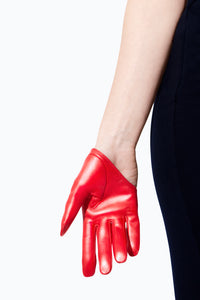 Fashionable half scoop original sex & the city leather gloves by Ines Gloves